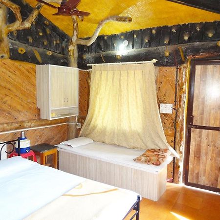 Surya Shibir Resort Пуна Экстерьер фото