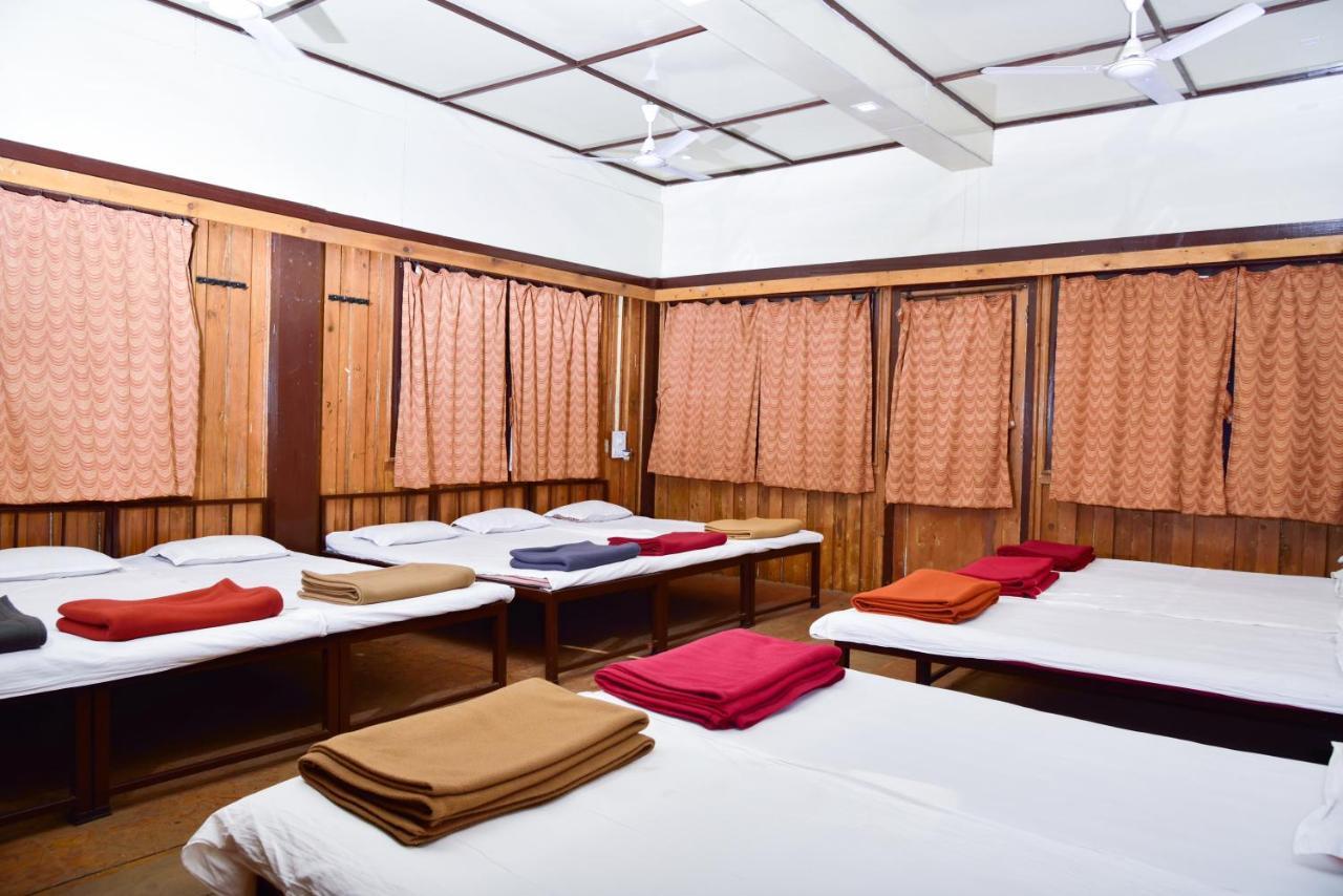 Surya Shibir Resort Пуна Экстерьер фото