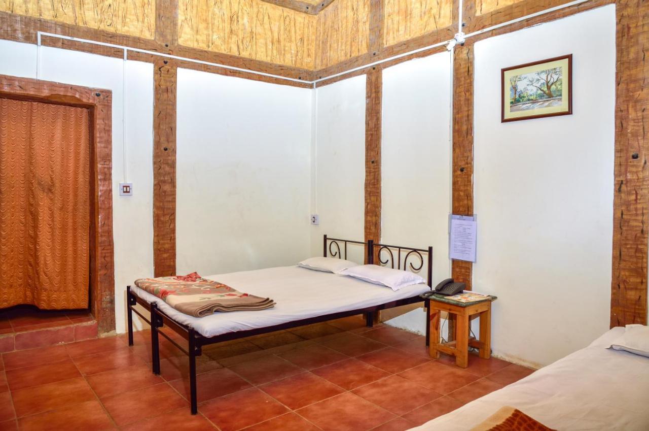 Surya Shibir Resort Пуна Экстерьер фото